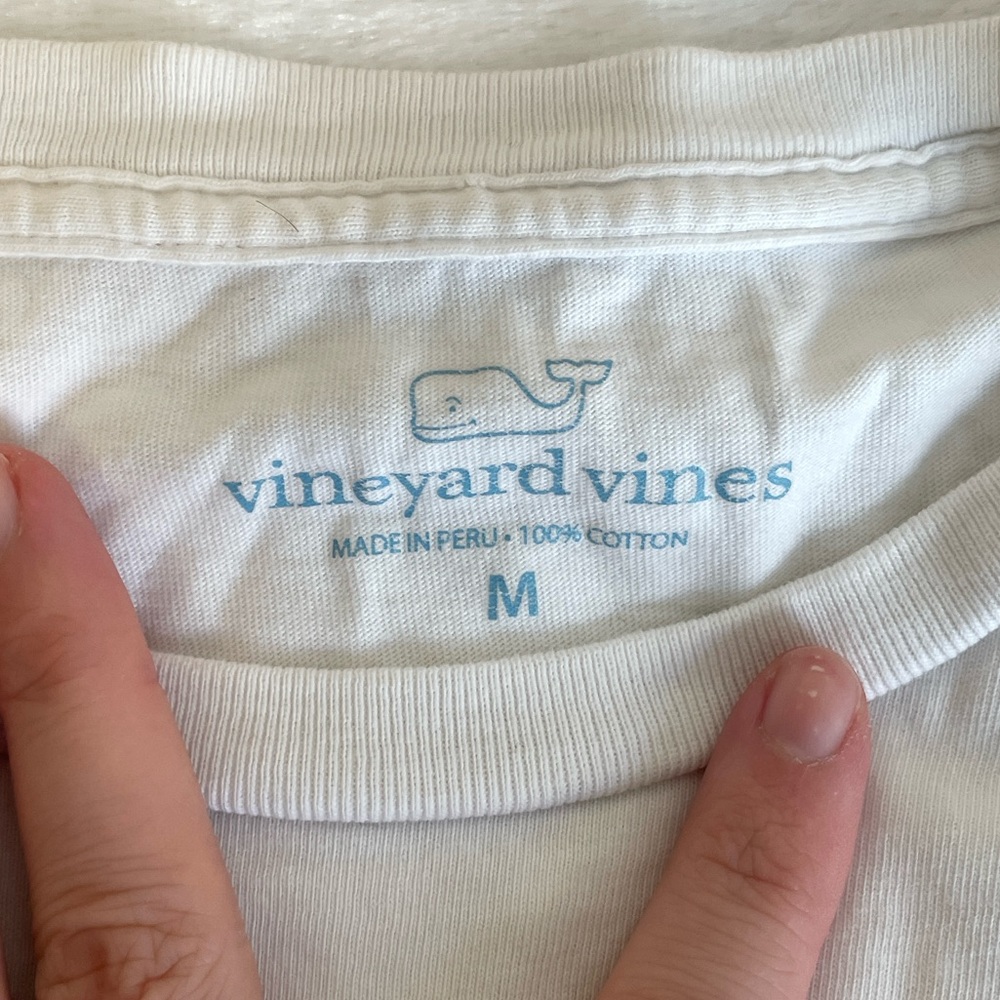 White Vineyard Vines Men's Medium Long Sleeve Shirt - Picture 3 of 7
